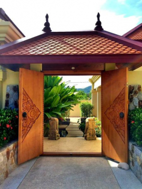 Luxury Pool Villa Nai Harn 2